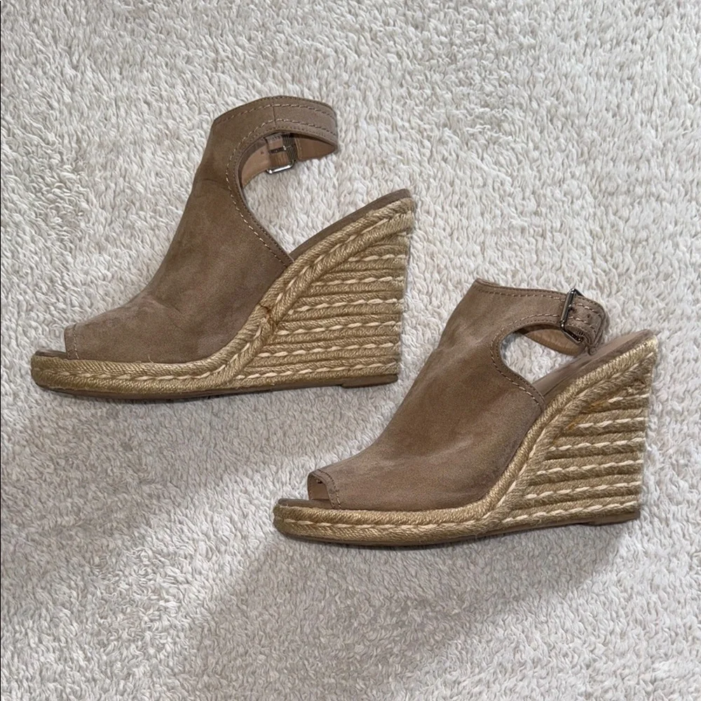 👡 Women’s Merona Peep Toe Espadrille Wedges – Taupe, Size 10